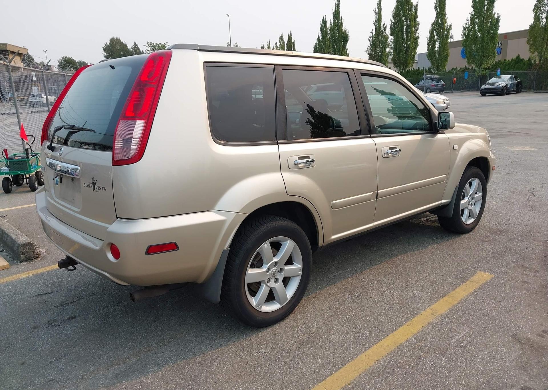 2006 NISSAN X-TRAIL XE