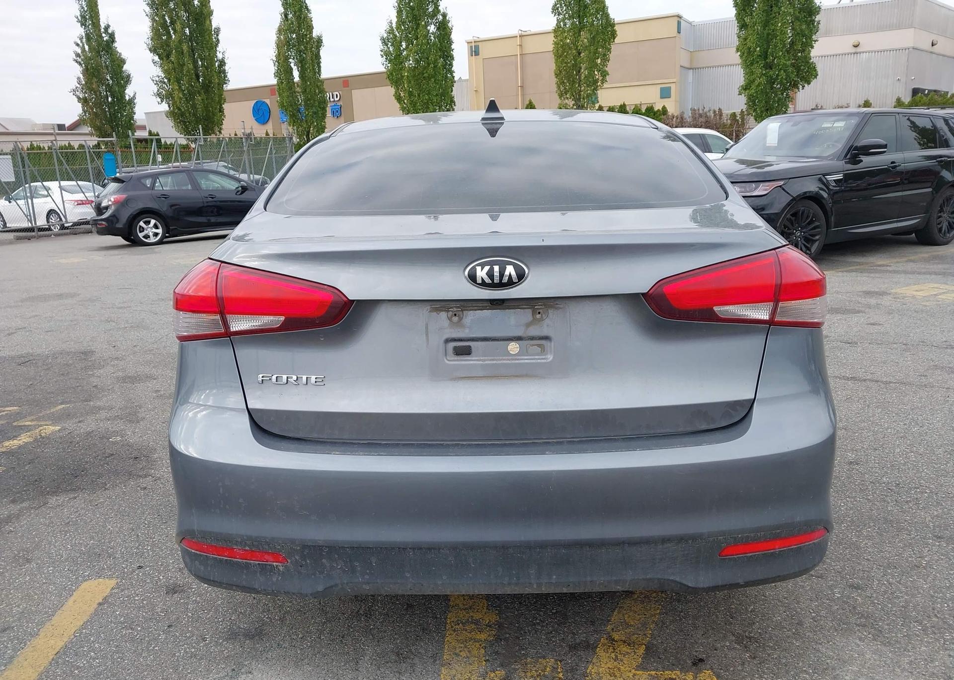 2017 KIA FORTE