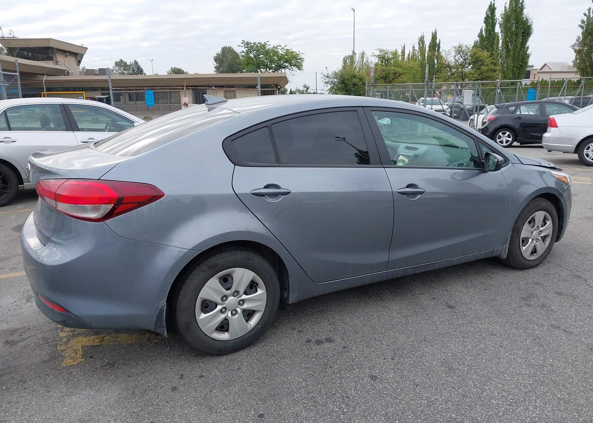2017 KIA FORTE