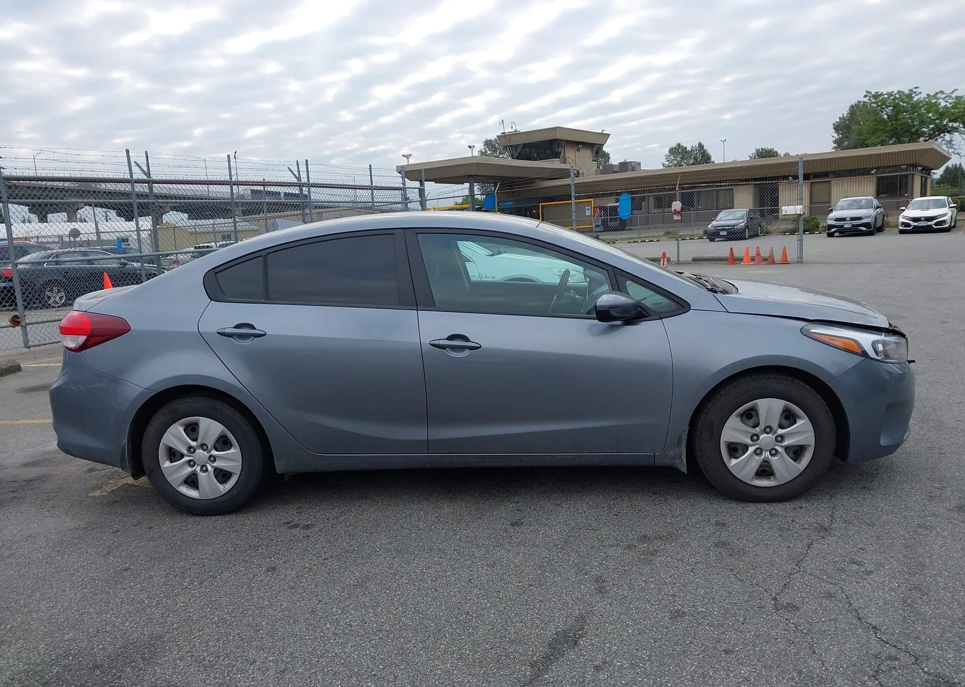 2017 KIA FORTE