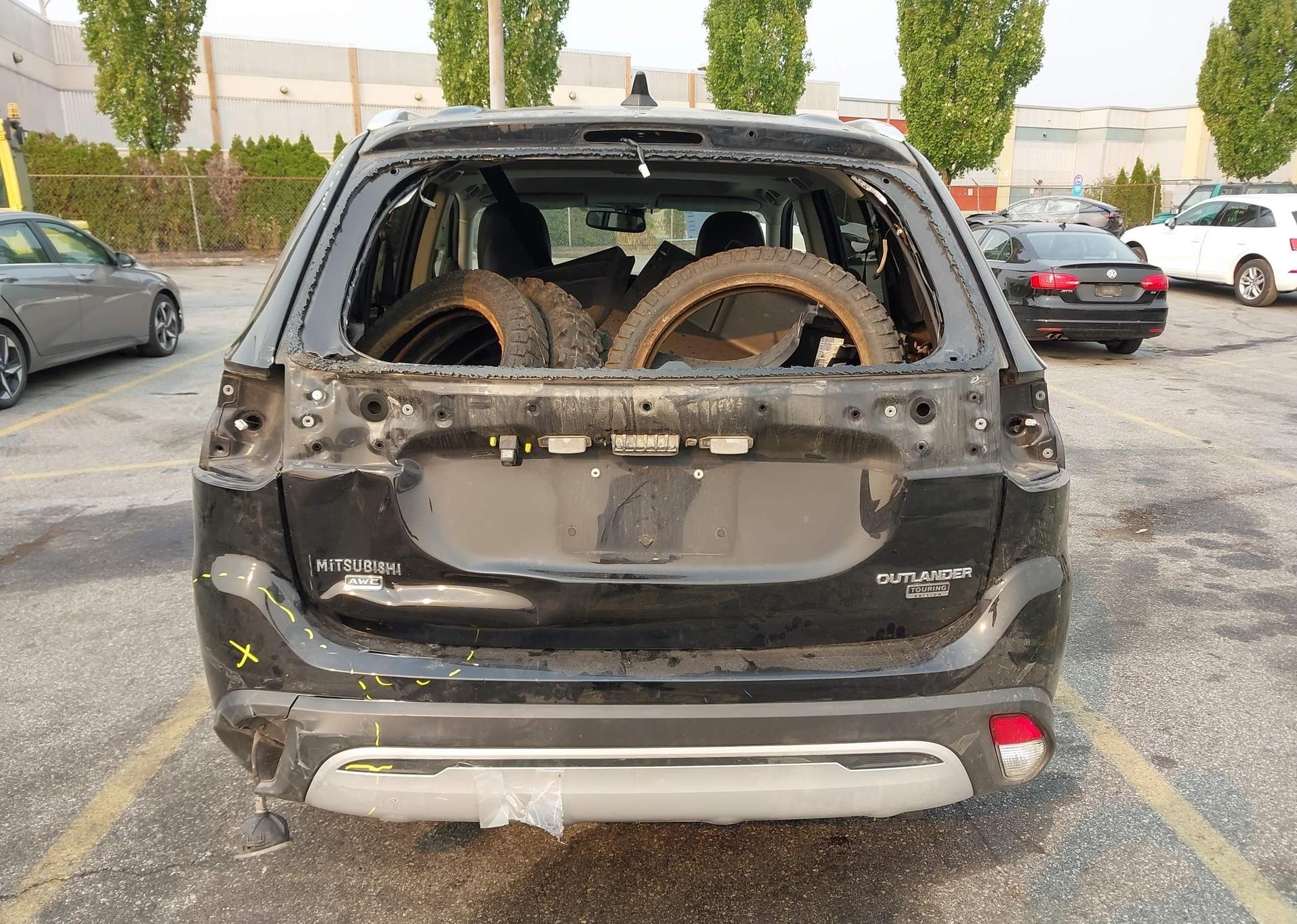 2019 MITSUBISHI OUTLANDER SE