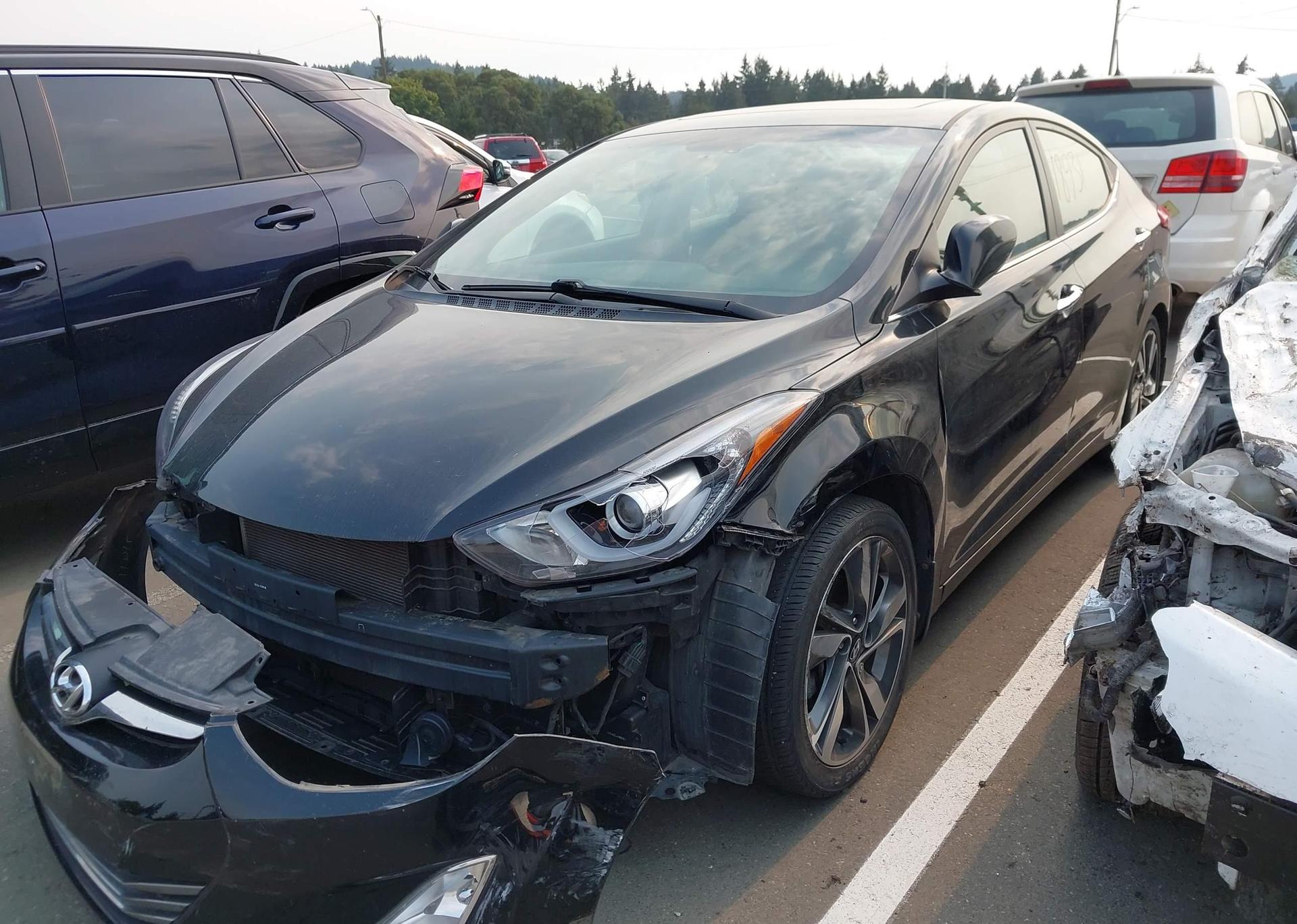 2014 HYUNDAI ELANTRA SE