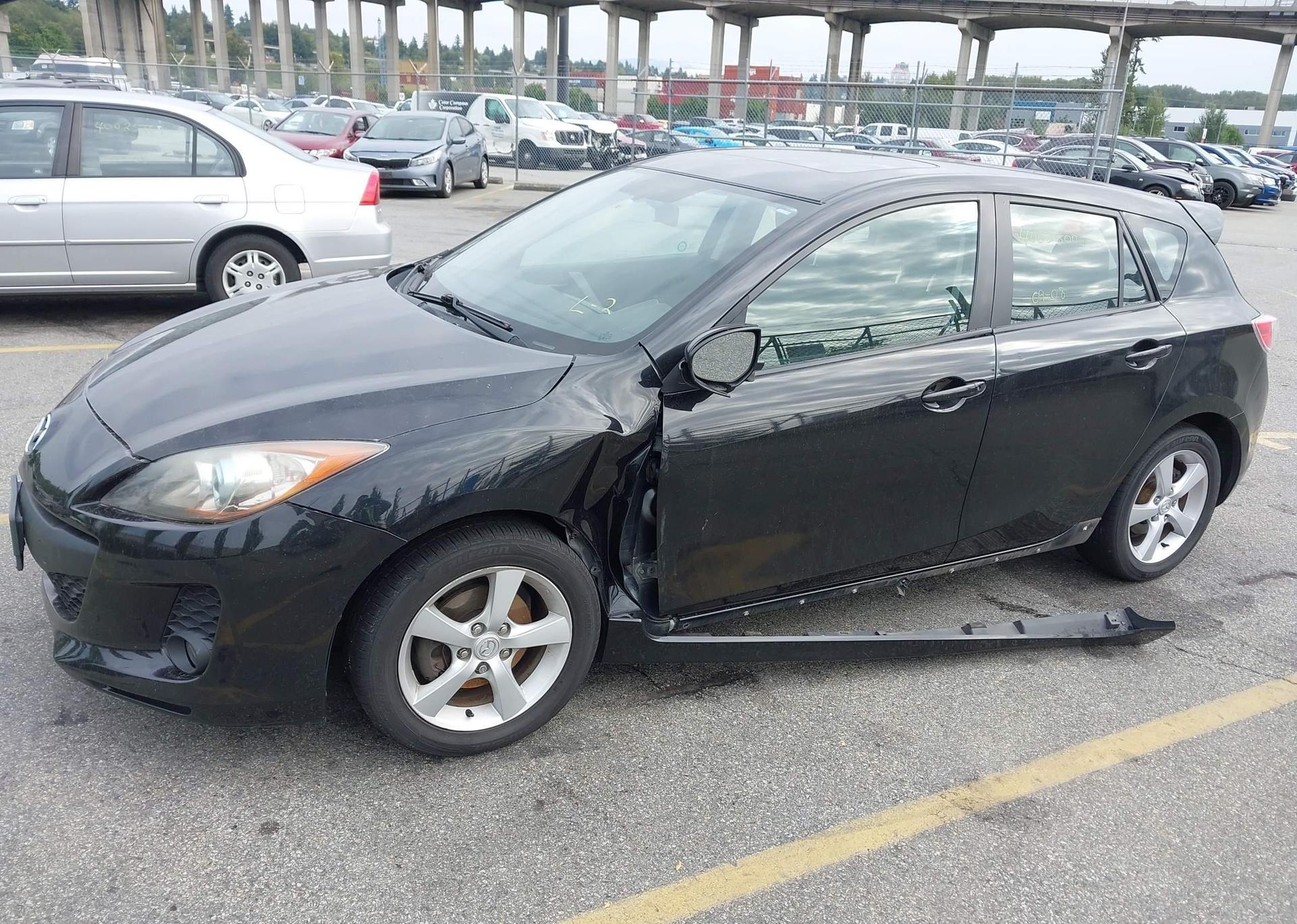 2012 MAZDA 3 I