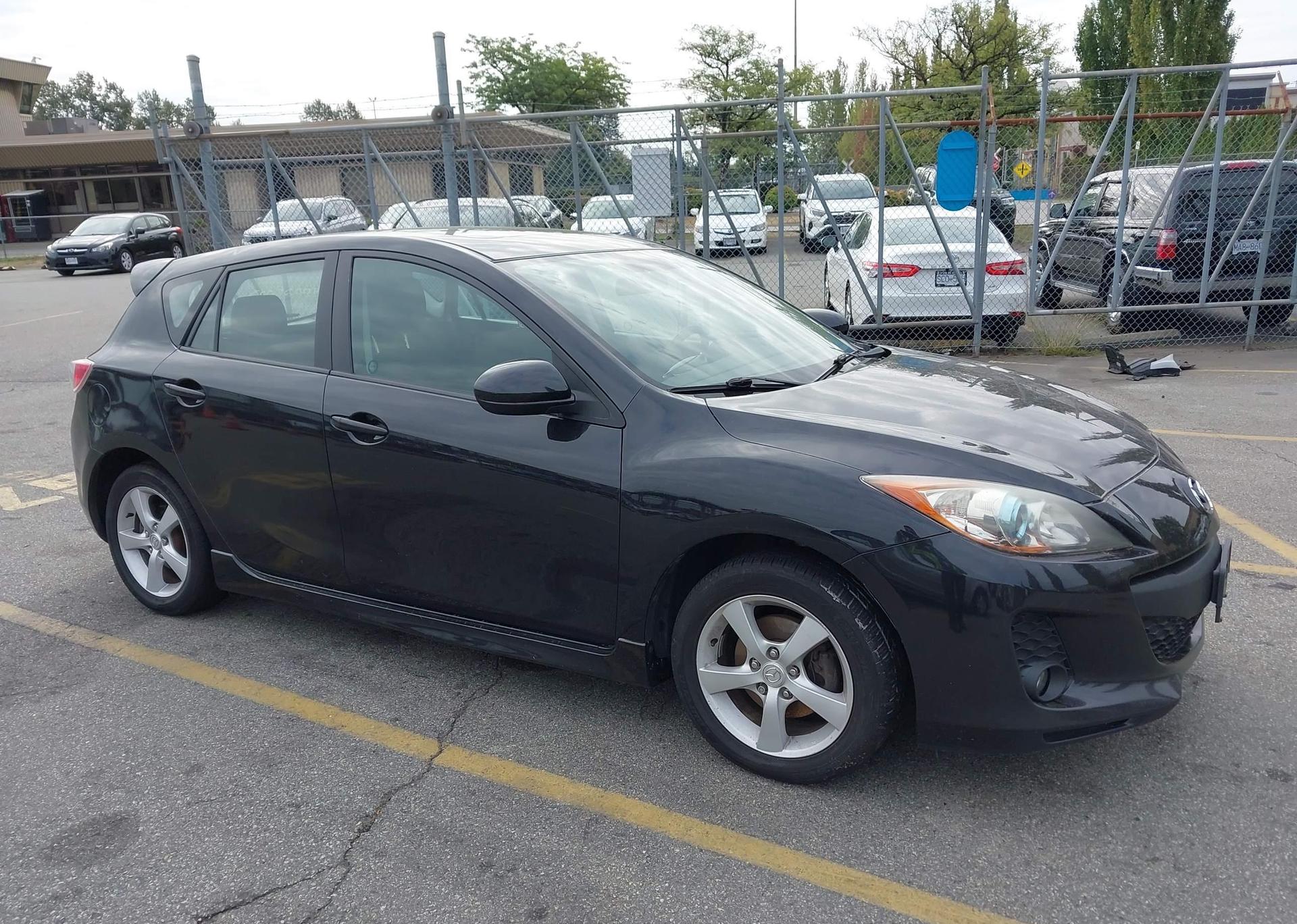 2012 MAZDA 3 I