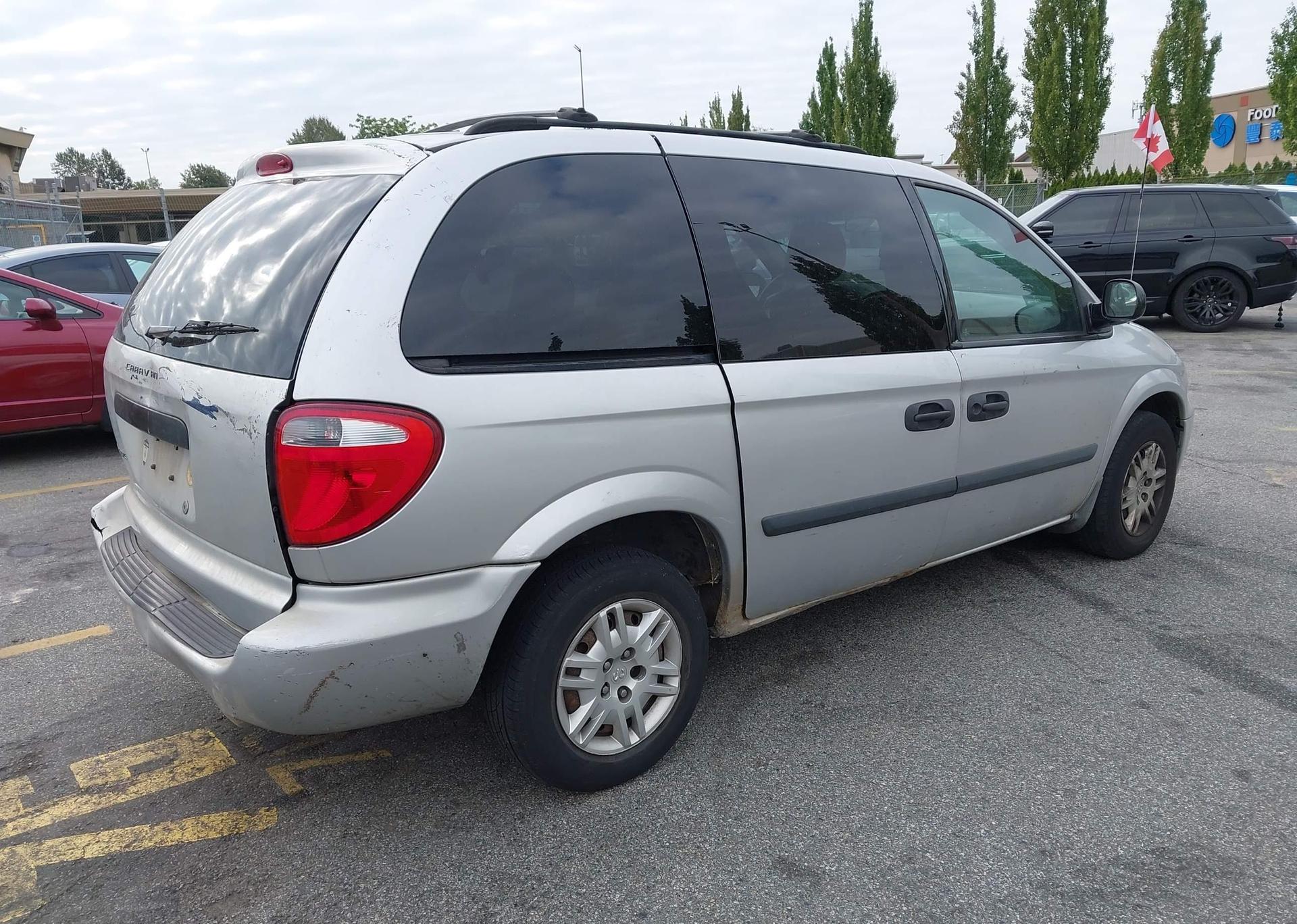 2006 DODGE CARAVAN SE