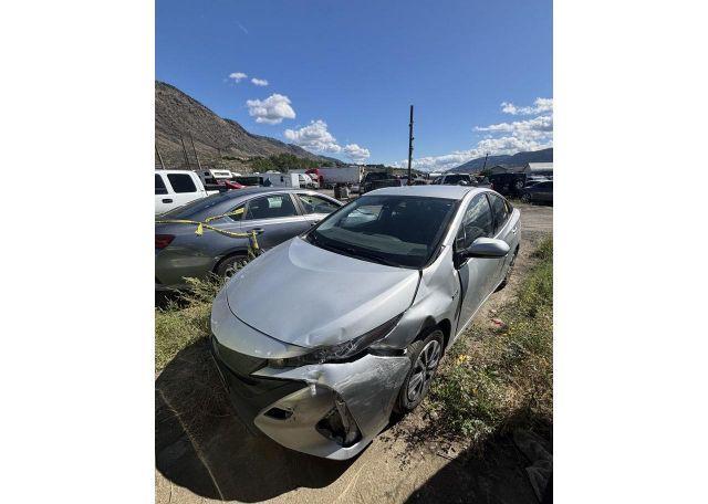 2020 TOYOTA PRIUS