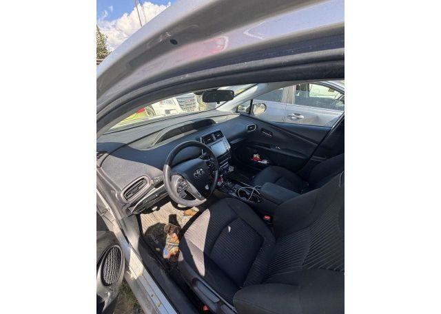 2020 TOYOTA PRIUS