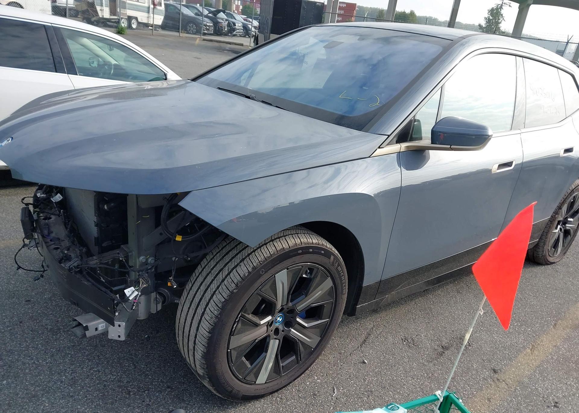 2024 BMW IX