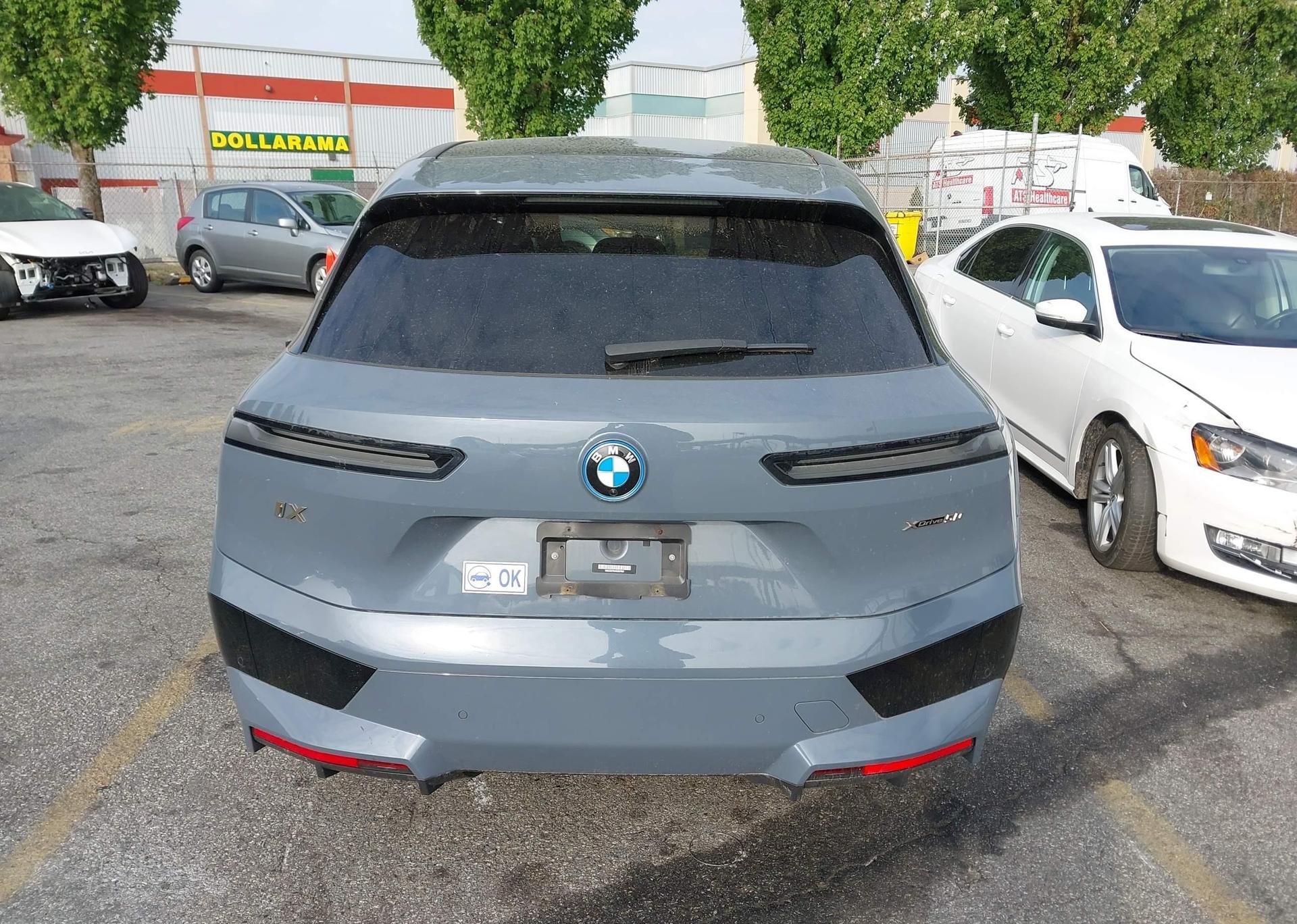 2024 BMW IX