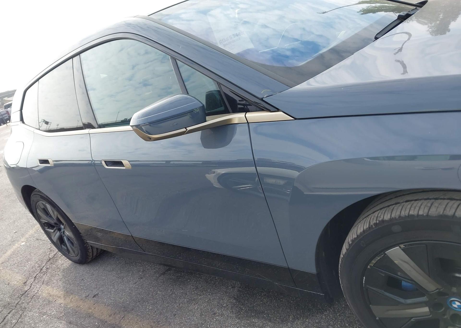 2024 BMW IX