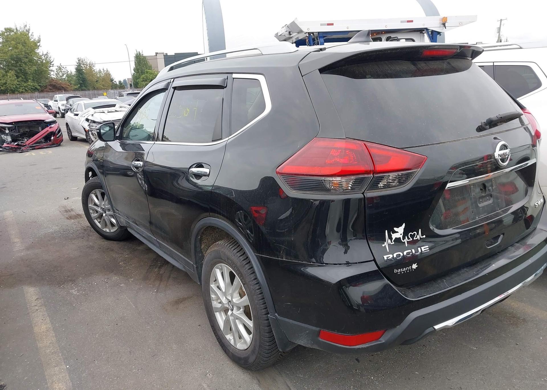 2018 NISSAN ROGUE