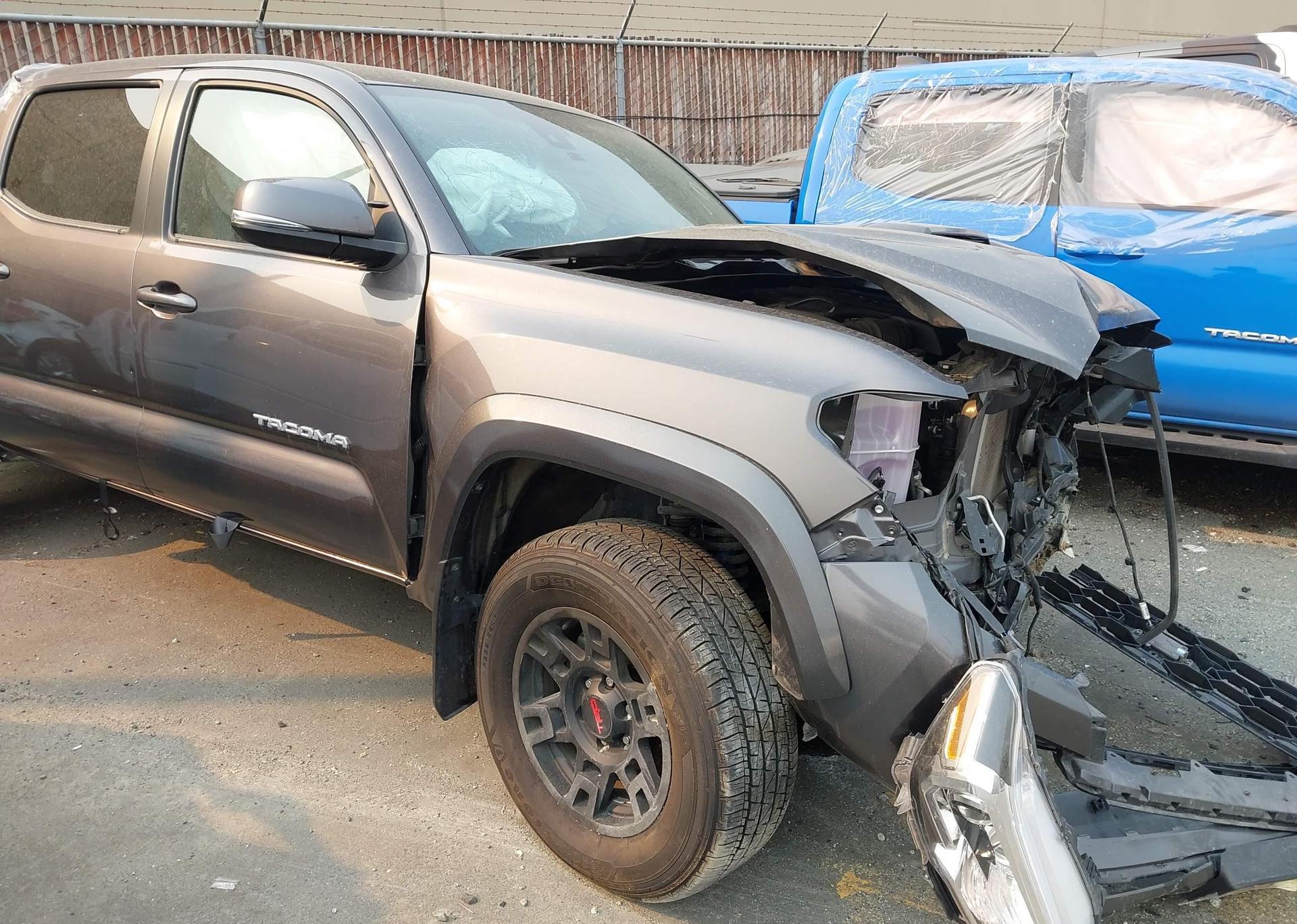 2023 TOYOTA TACOMA DOUBLE CAB