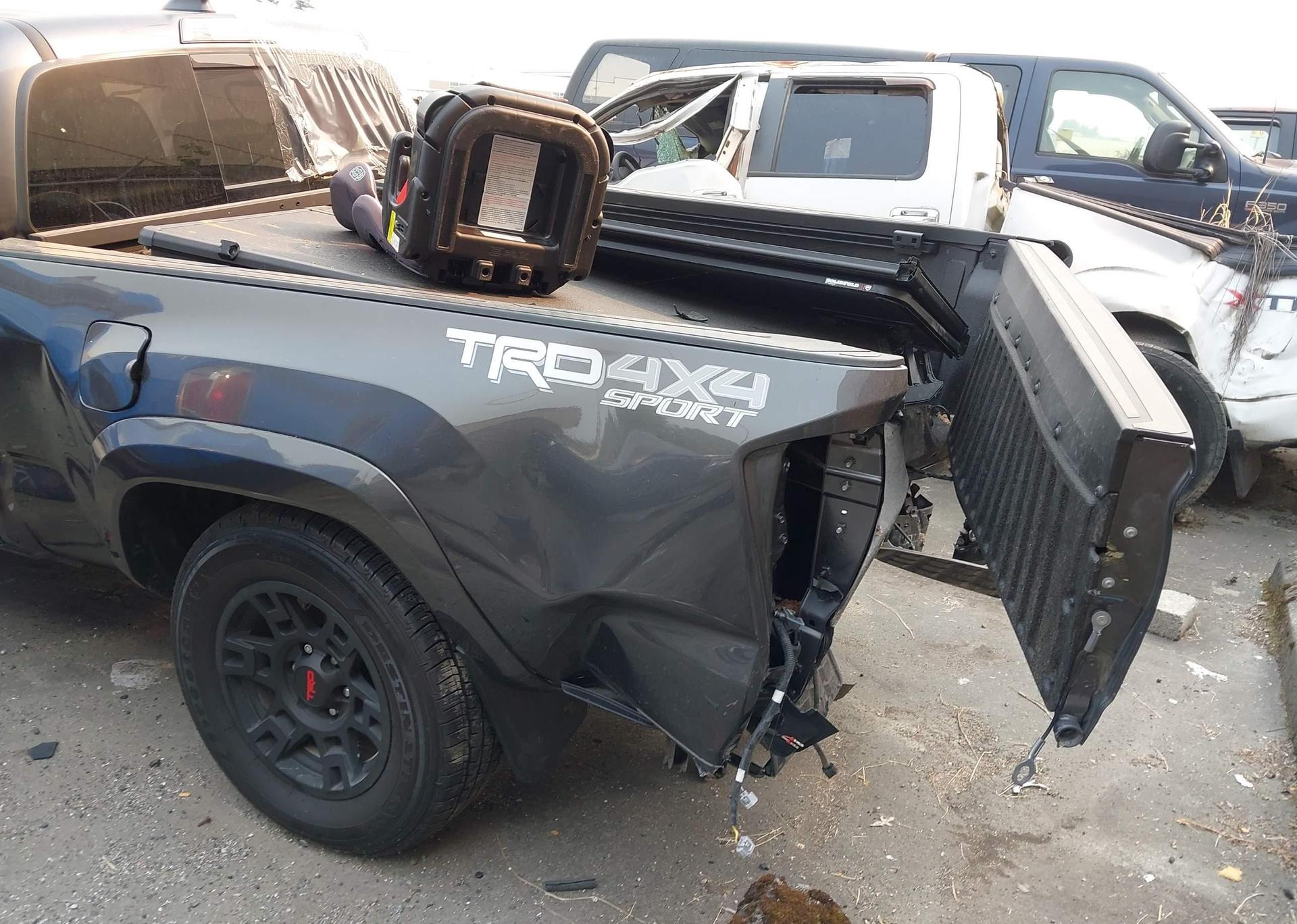 2023 TOYOTA TACOMA DOUBLE CAB