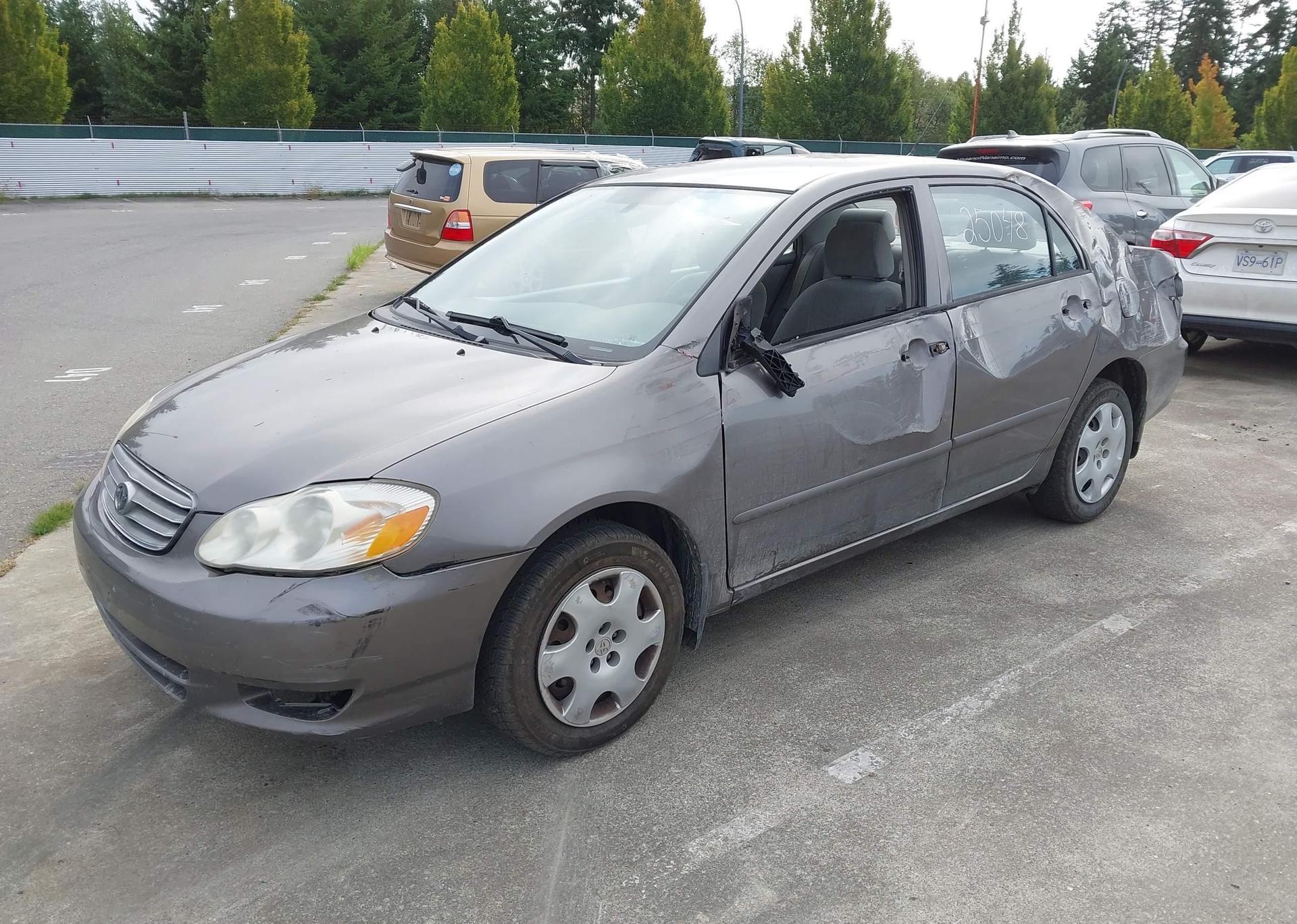 2004 TOYOTA COROLLA CE