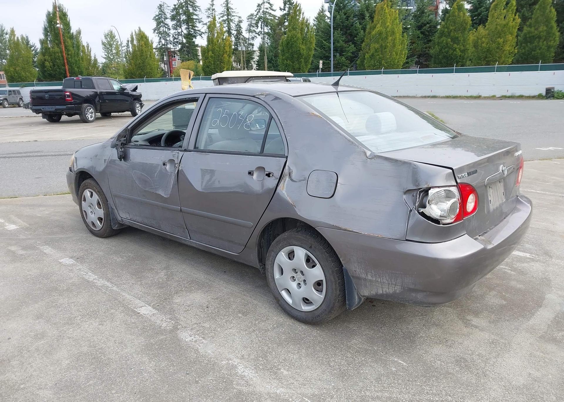 2004 TOYOTA COROLLA CE