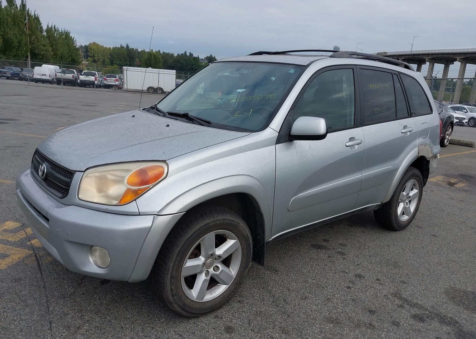 2005 TOYOTA RAV4