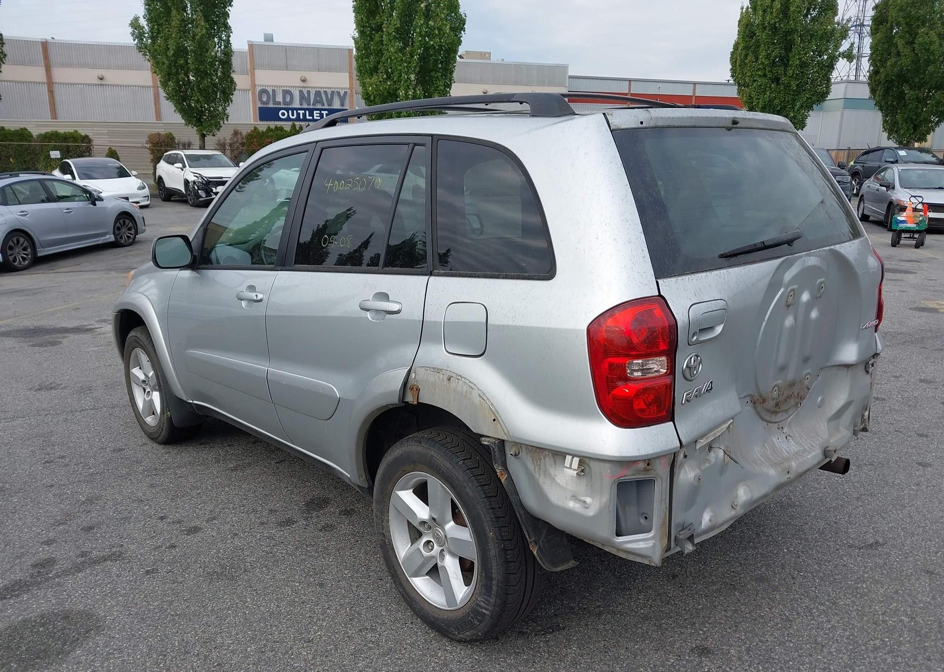 2005 TOYOTA RAV4