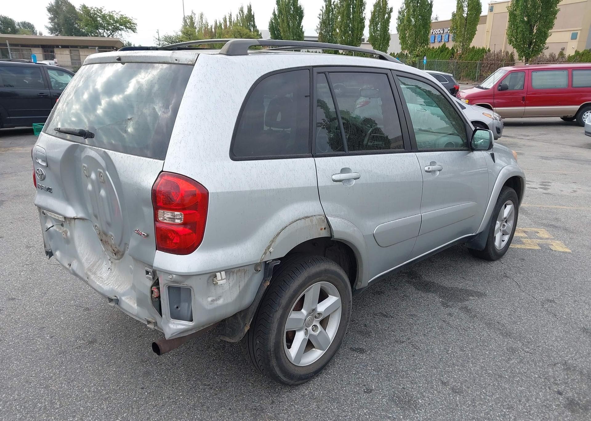 2005 TOYOTA RAV4