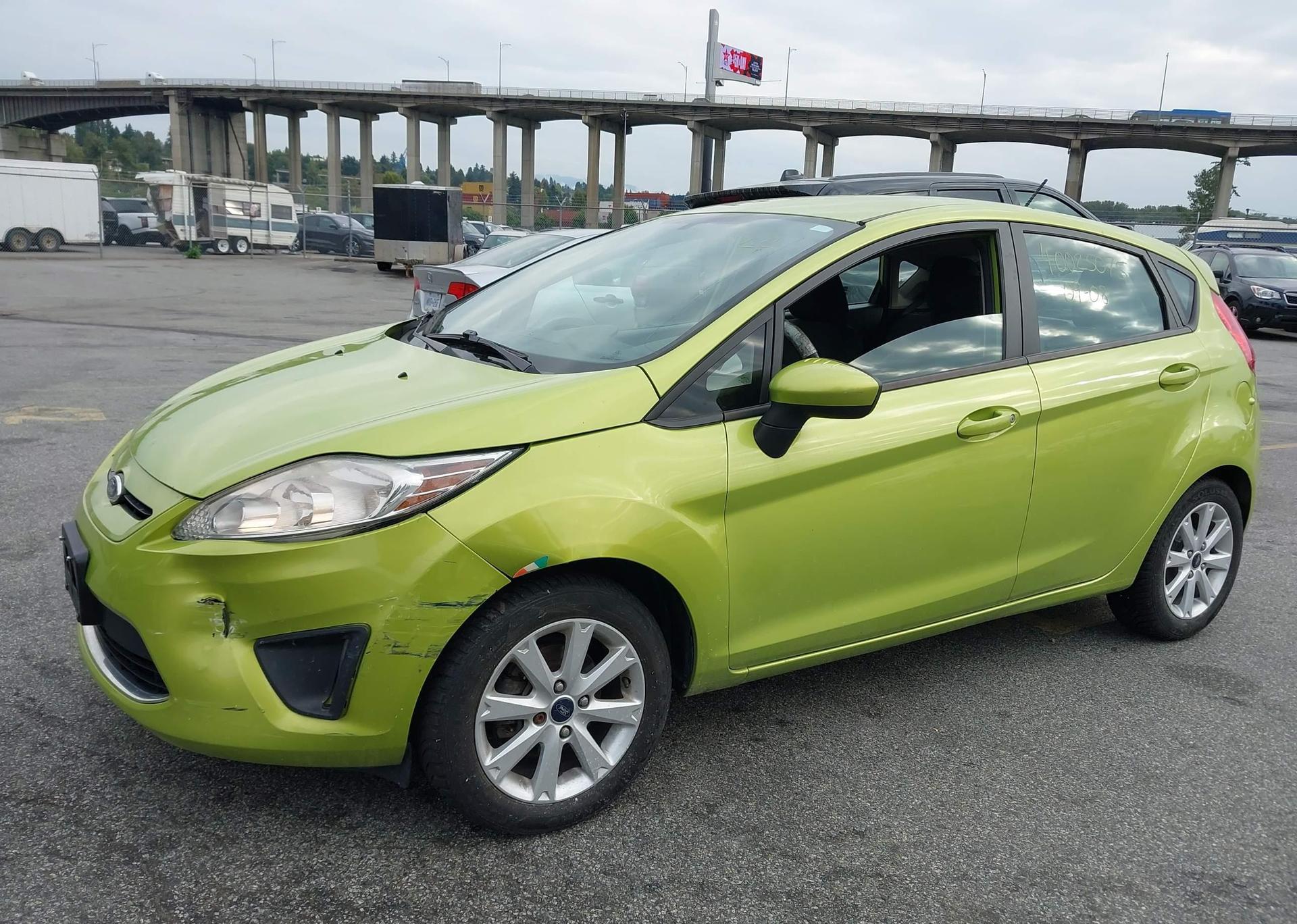 2011 FORD FIESTA SE