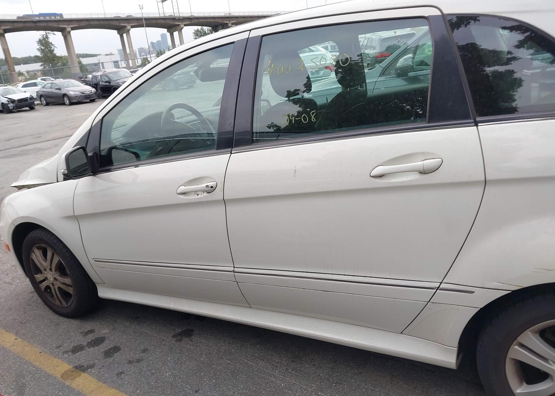 2009 MERCEDES-BENZ B200