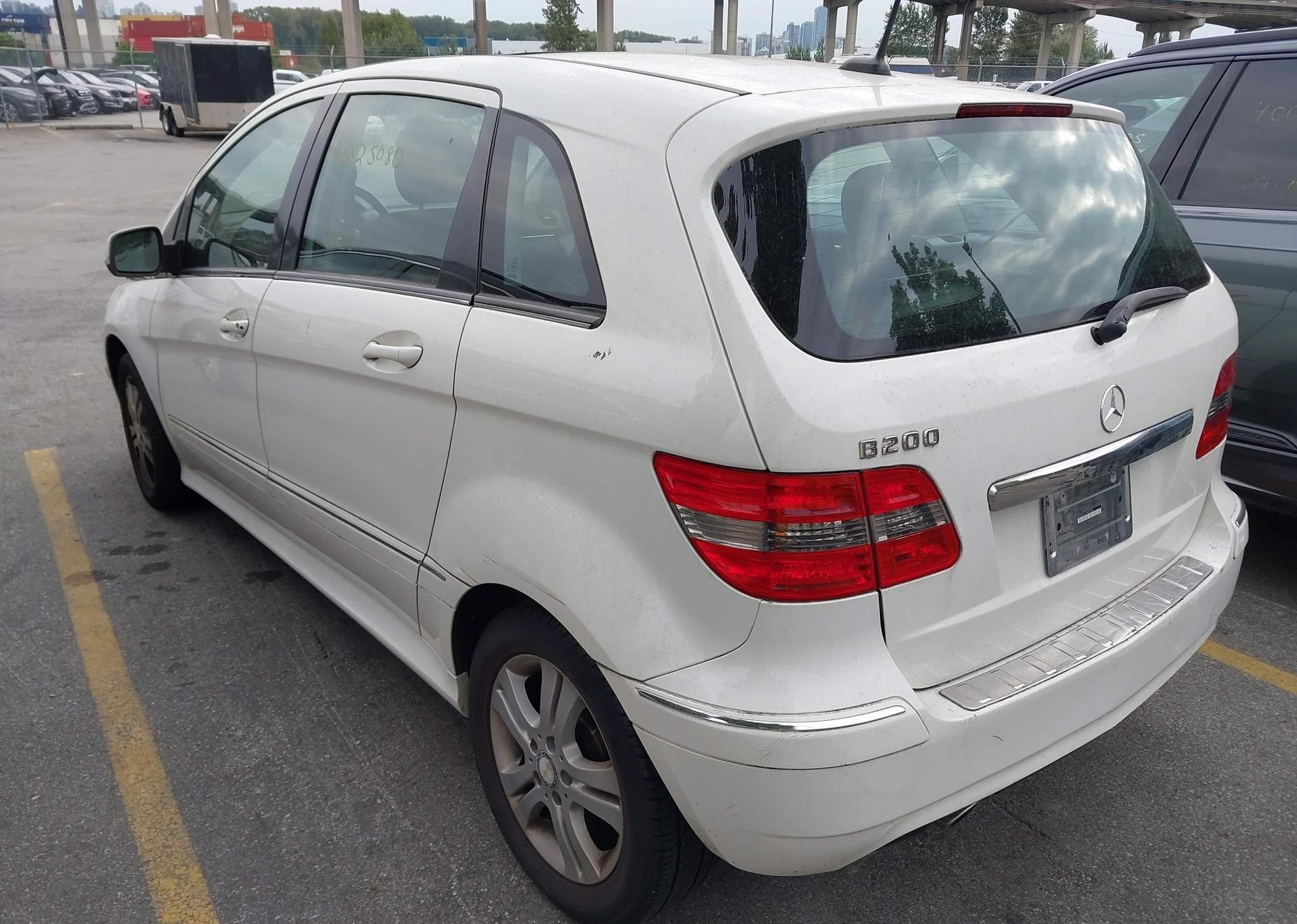 2009 MERCEDES-BENZ B200