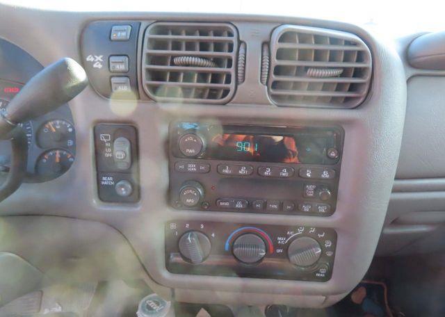 2005 CHEVROLET BLAZER