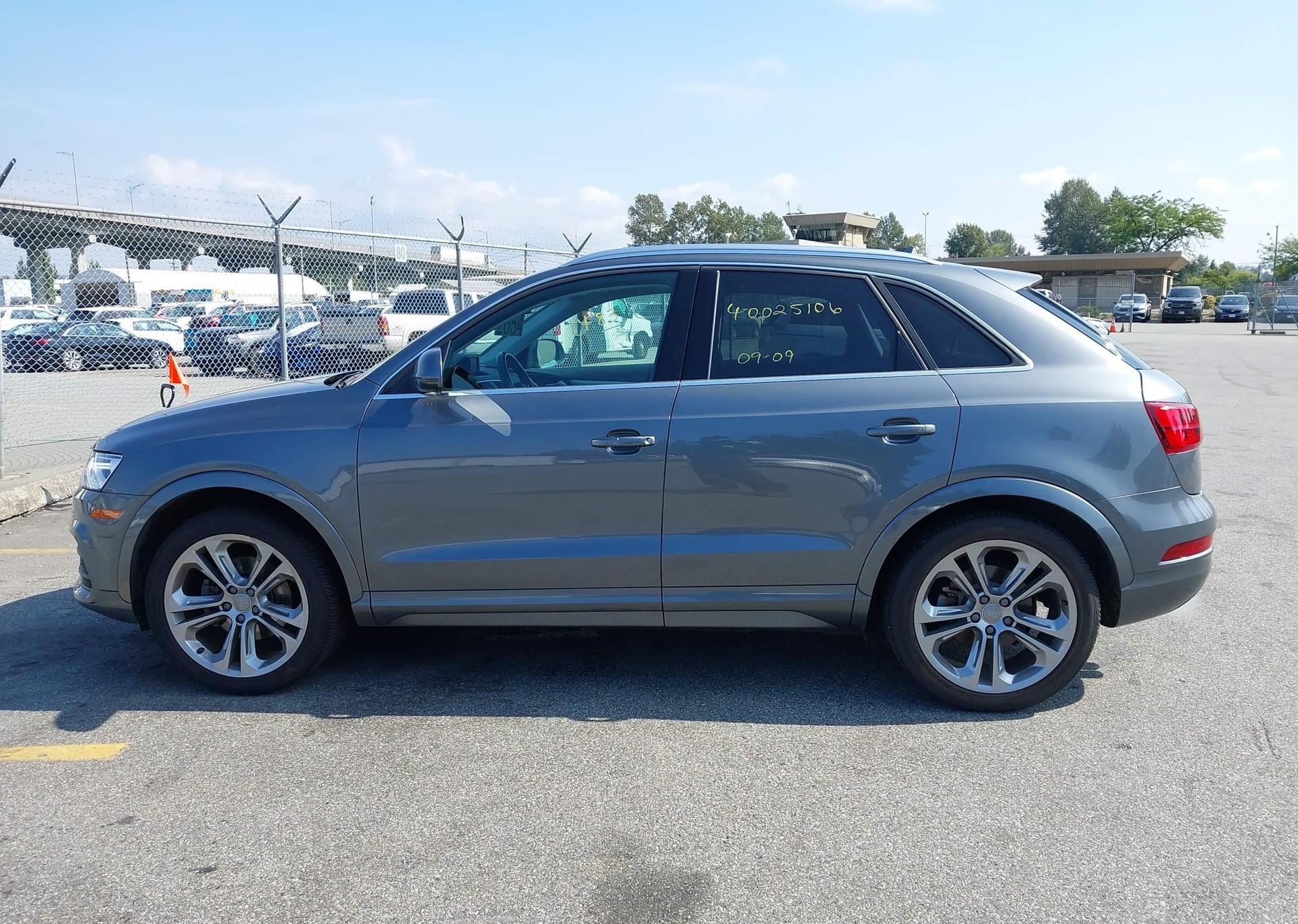 2017 AUDI Q3