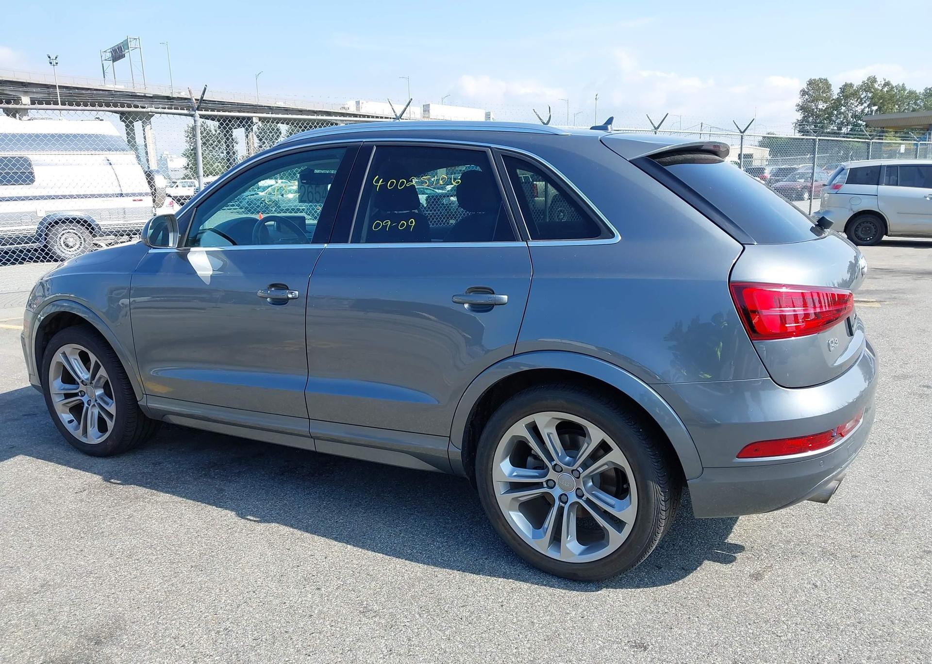 2017 AUDI Q3