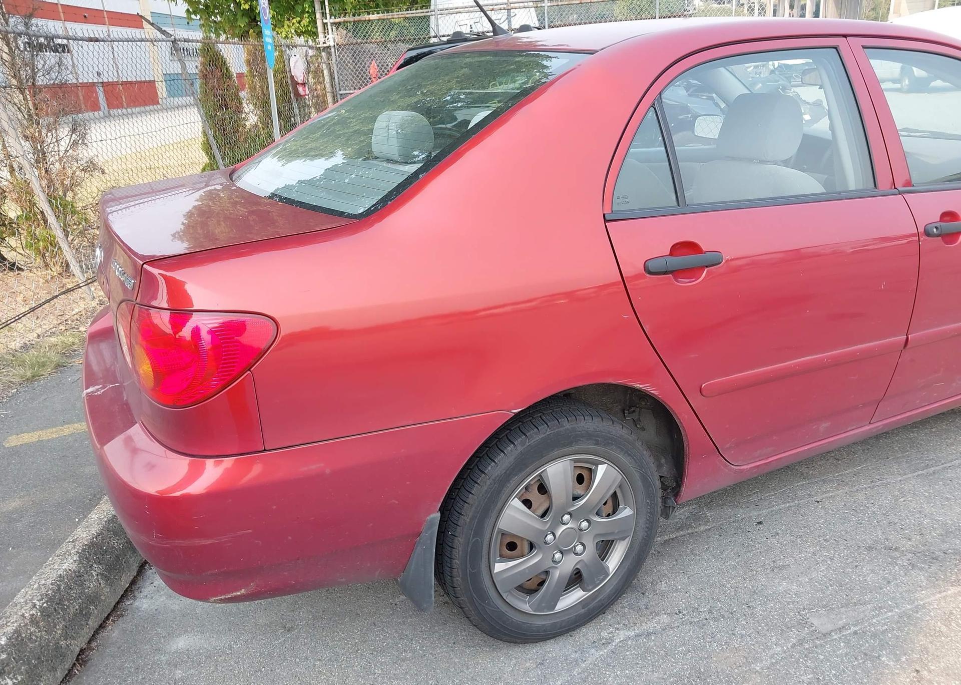 2004 TOYOTA COROLLA CE