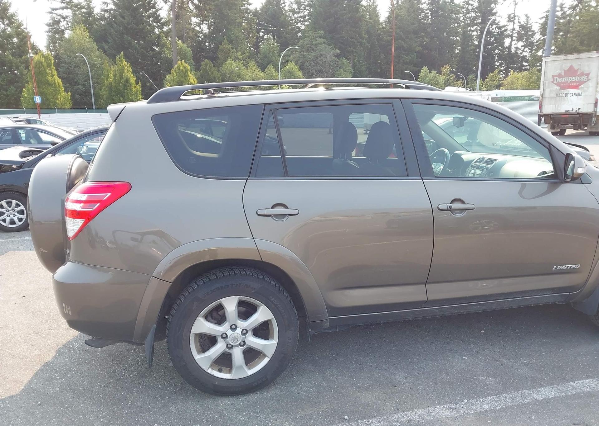 2009 TOYOTA RAV4 LIMITED