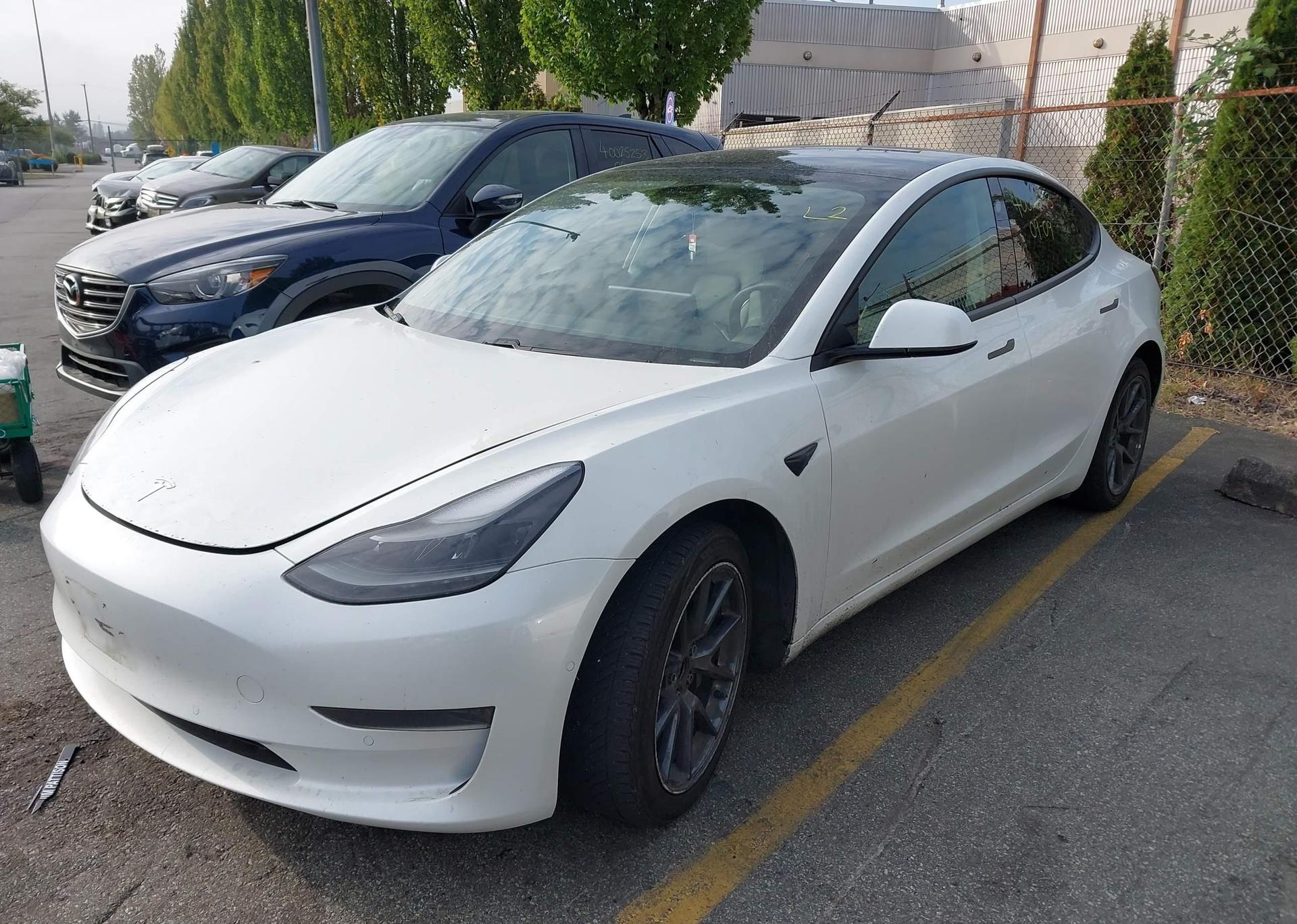 2021 TESLA MODEL 3