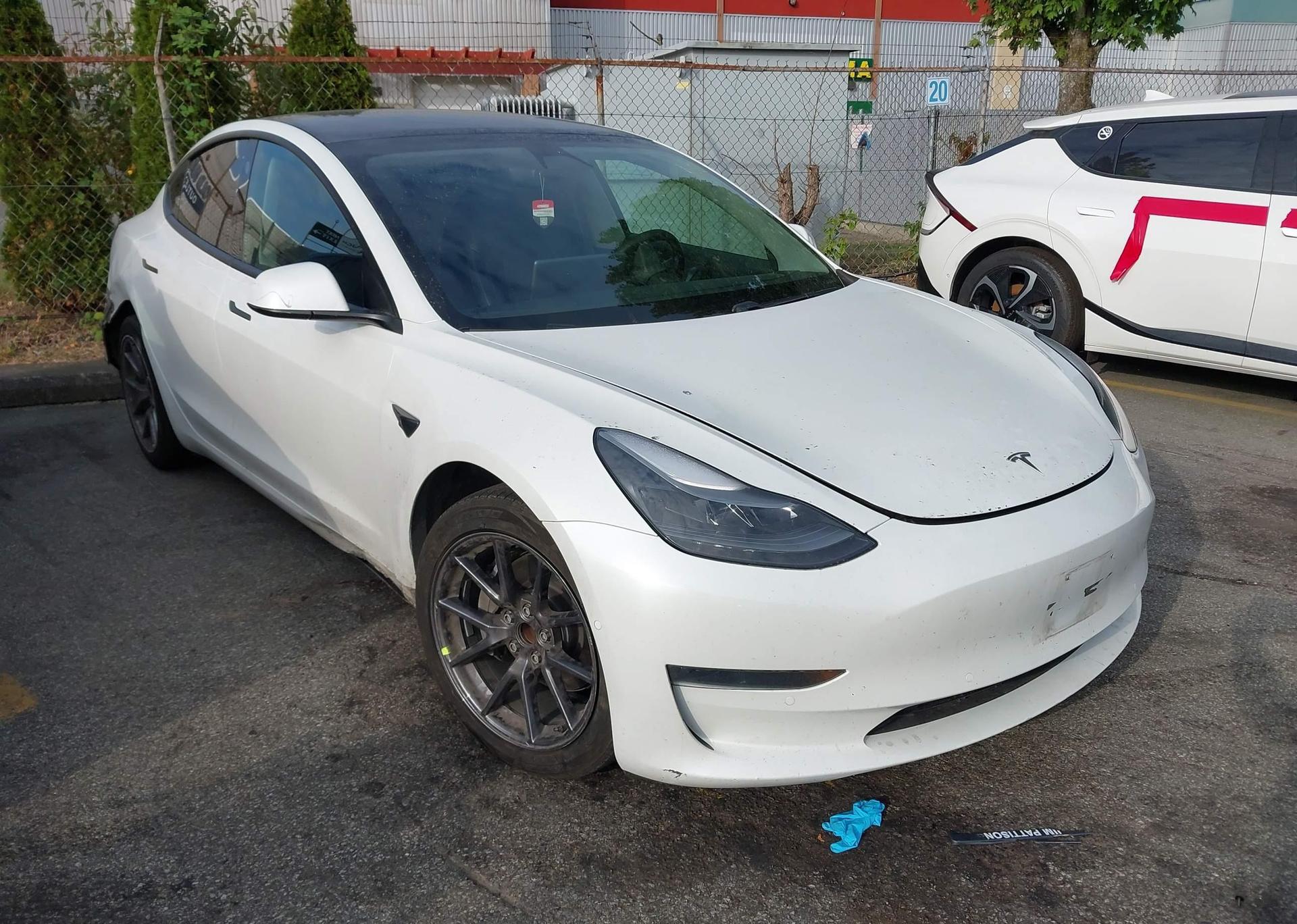 2021 TESLA MODEL 3