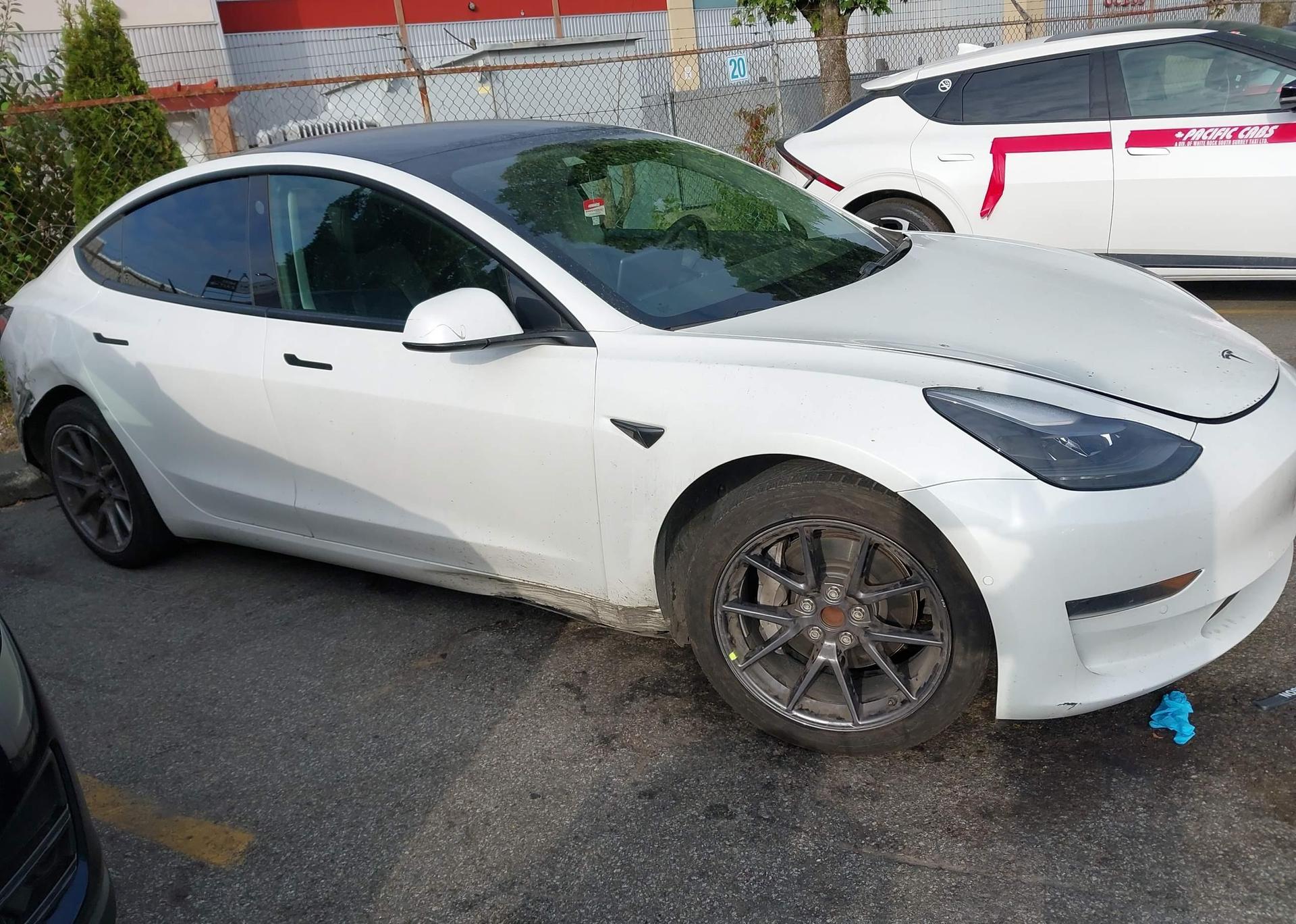 2021 TESLA MODEL 3