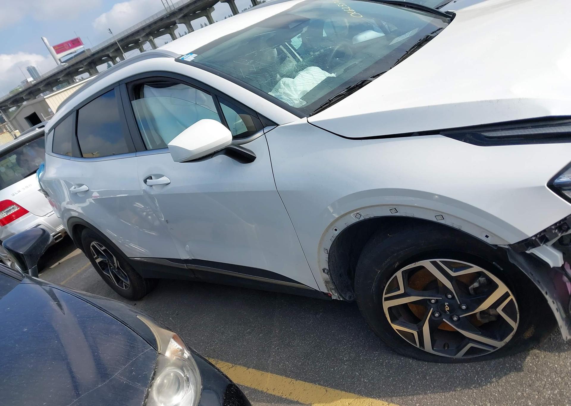 2023 KIA Sportage LX