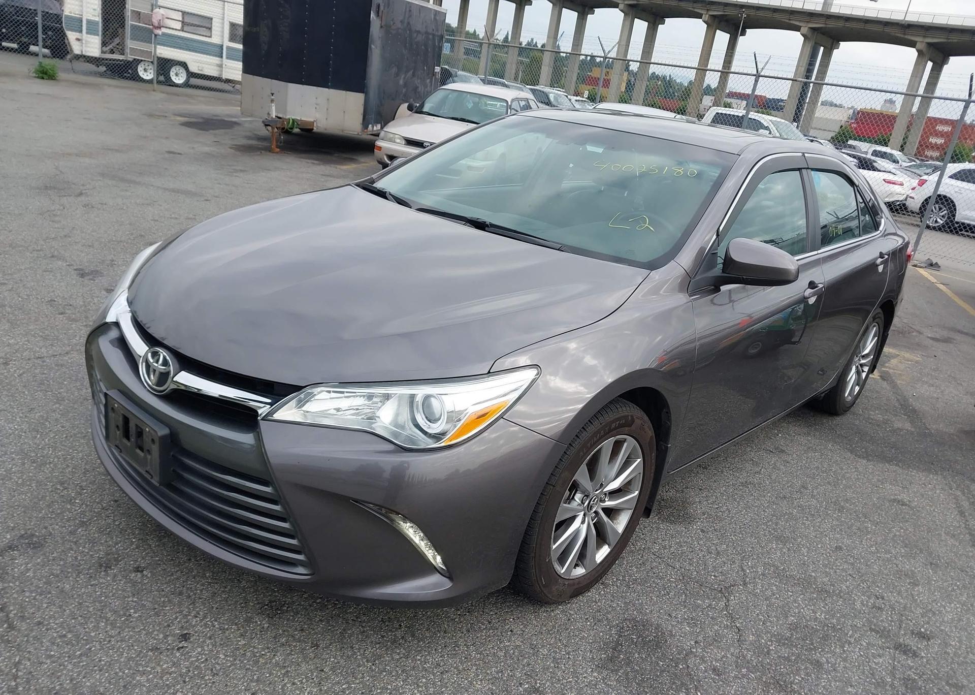 2015 TOYOTA CAMRY