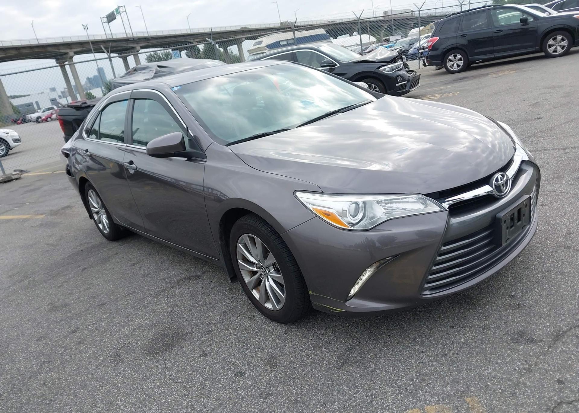 2015 TOYOTA CAMRY