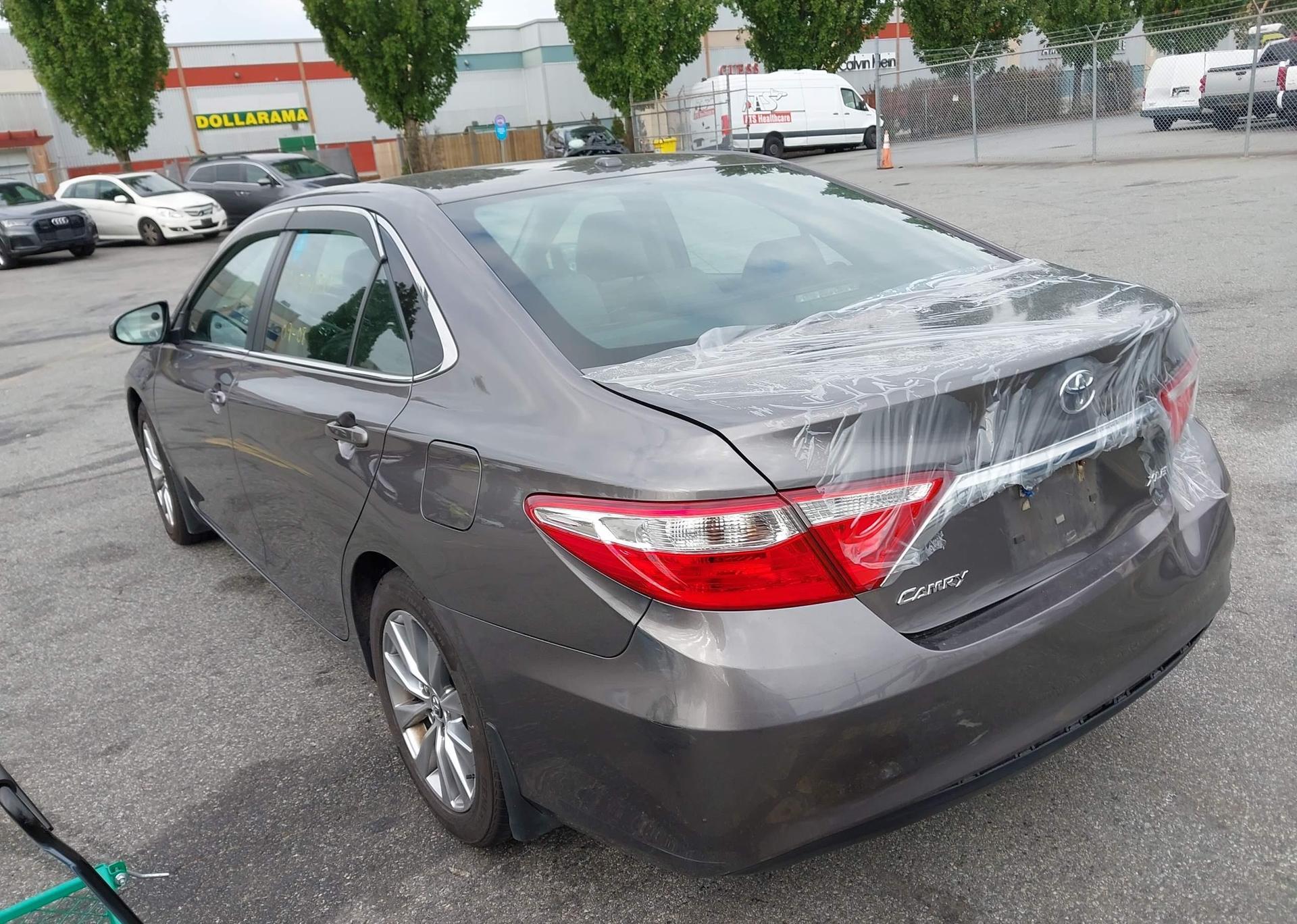 2015 TOYOTA CAMRY