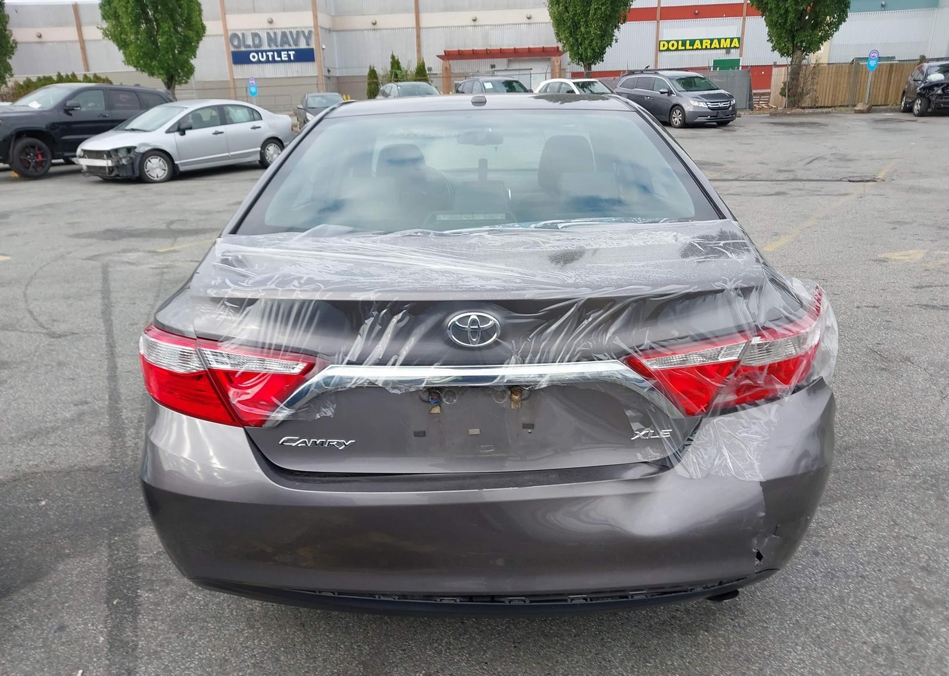 2015 TOYOTA CAMRY
