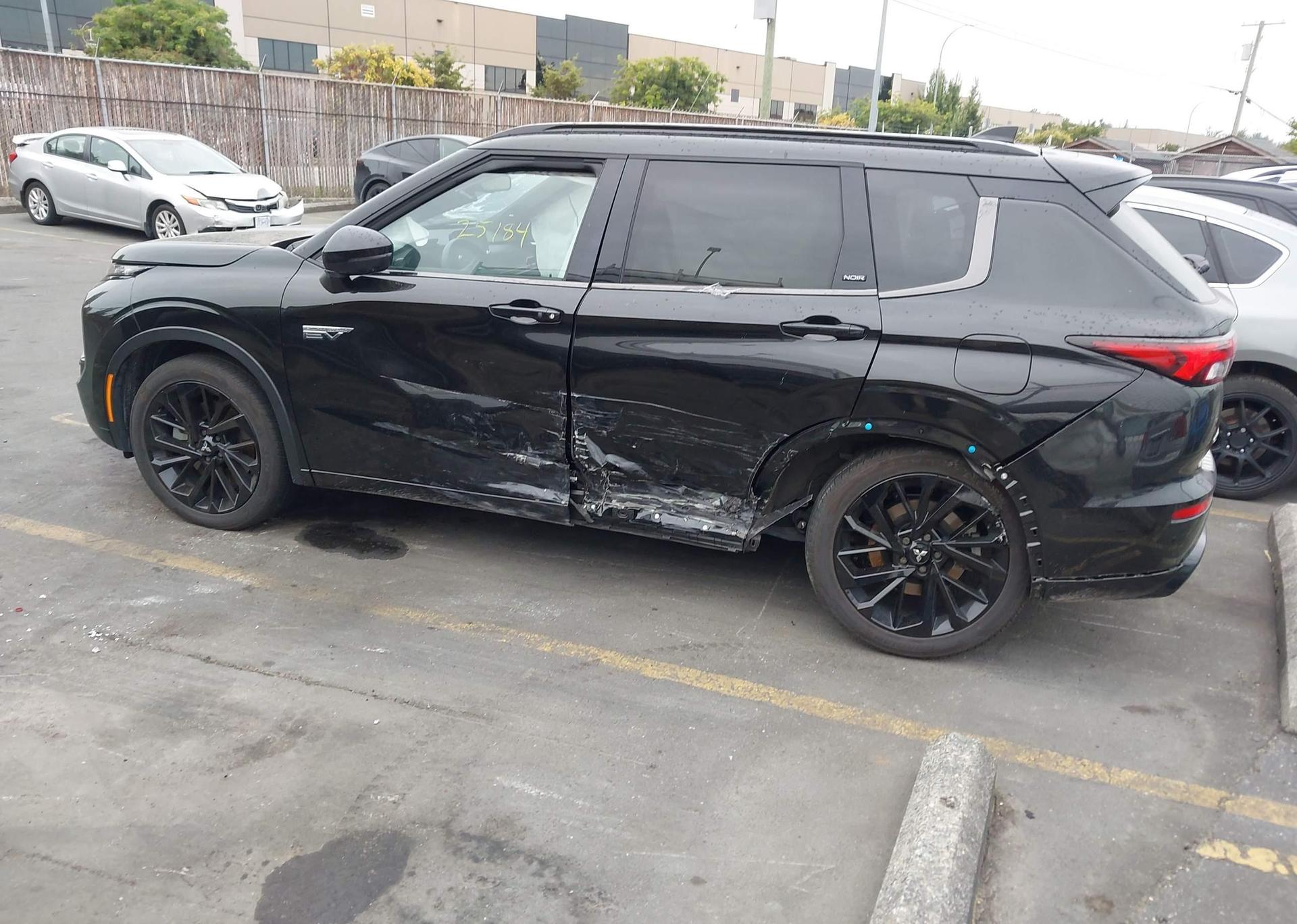 2024 MITSUBISHI OUTLANDER SEL