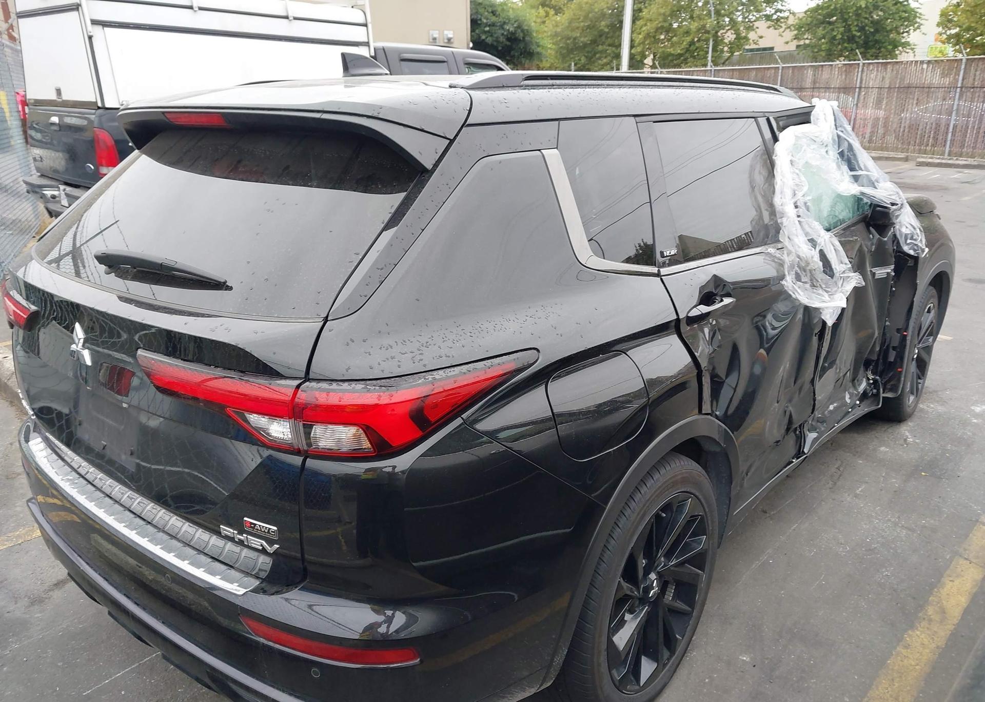 2024 MITSUBISHI OUTLANDER SEL