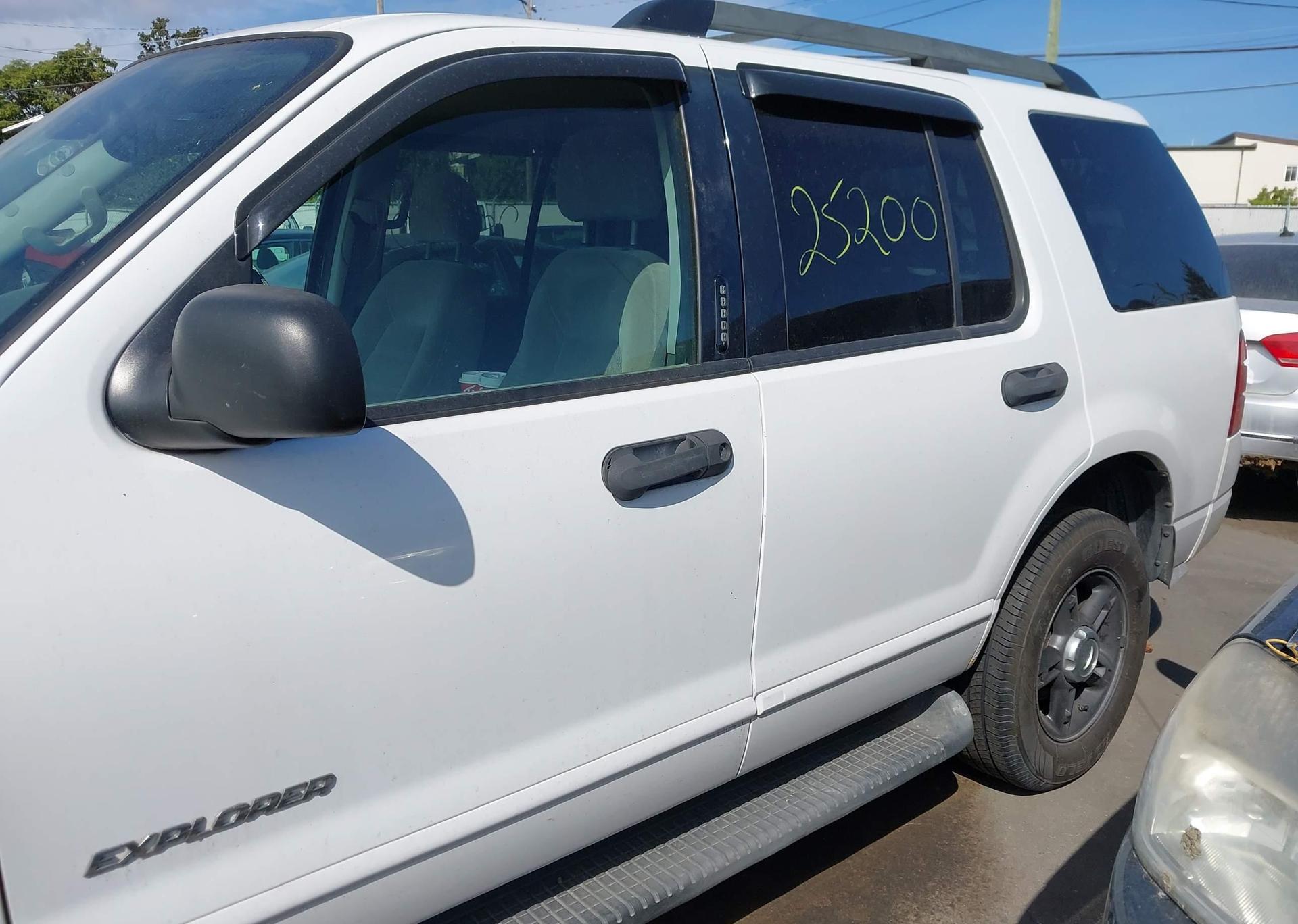 2005 FORD EXPLORER XLT