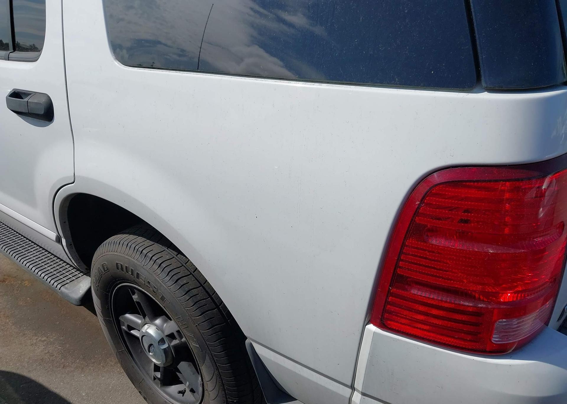 2005 FORD EXPLORER XLT
