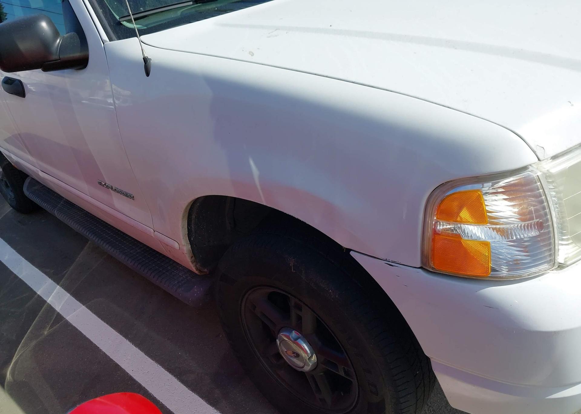 2005 FORD EXPLORER XLT