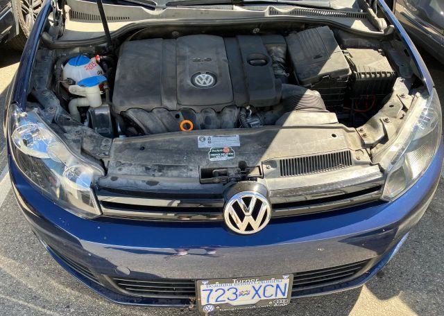 2011 VOLKSWAGEN GOLF