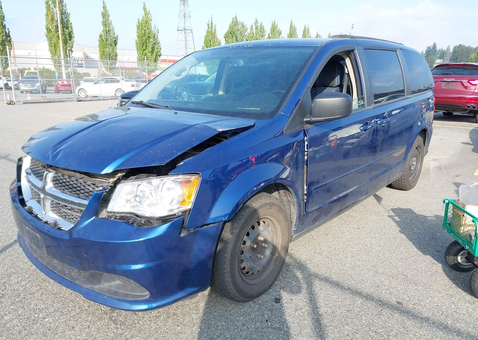 2011 DODGE GRAND CARAVAN EXPRESS