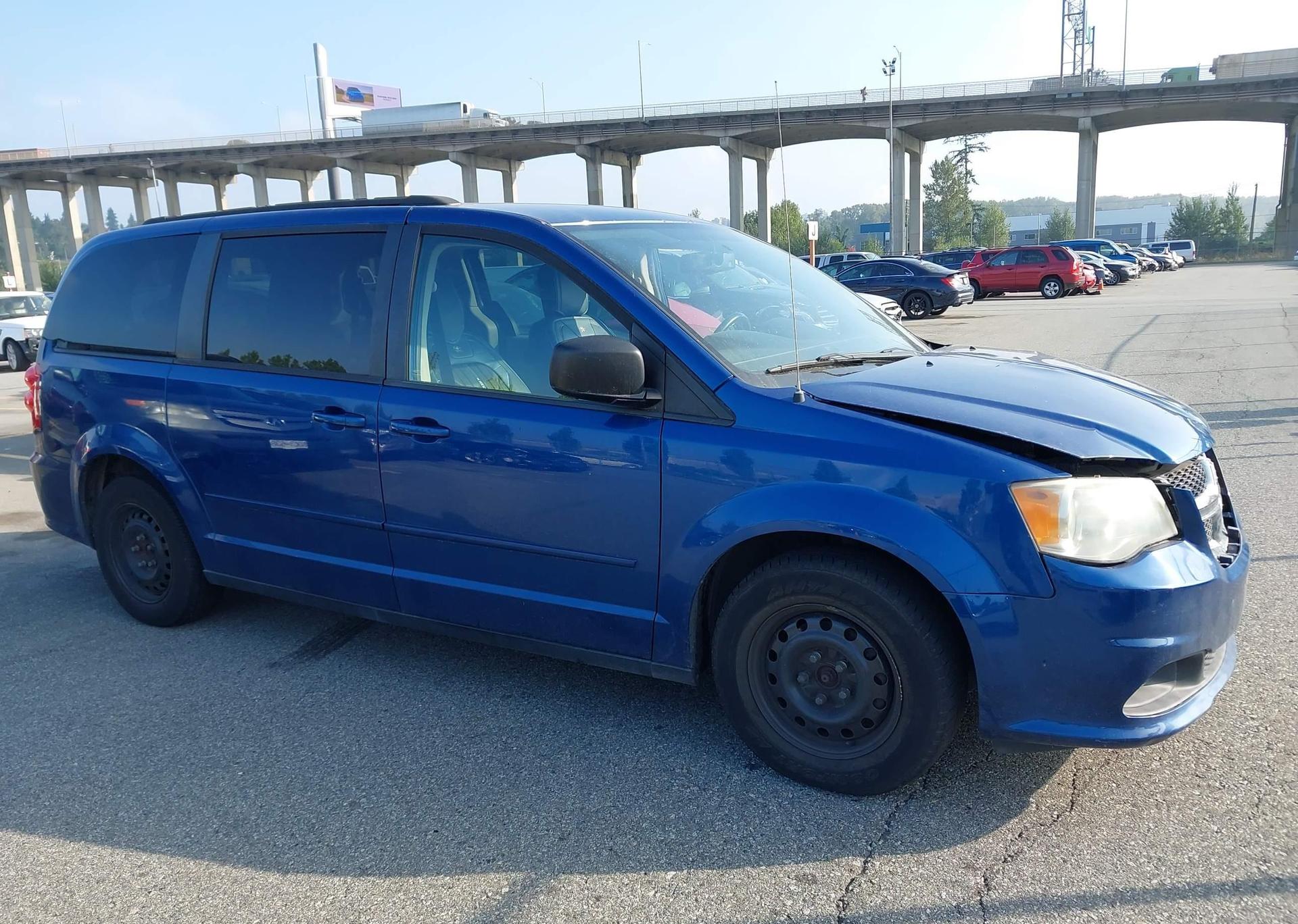 2011 DODGE GRAND CARAVAN EXPRESS