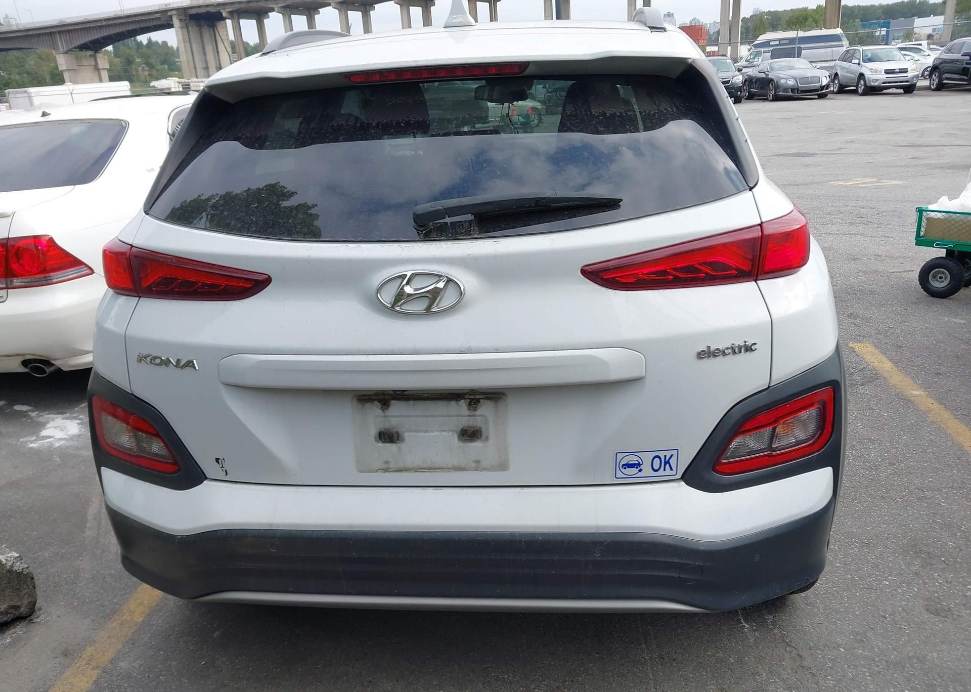 2021 HYUNDAI KONA