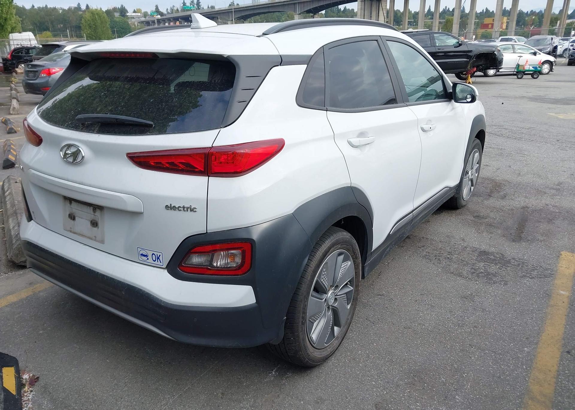 2021 HYUNDAI KONA