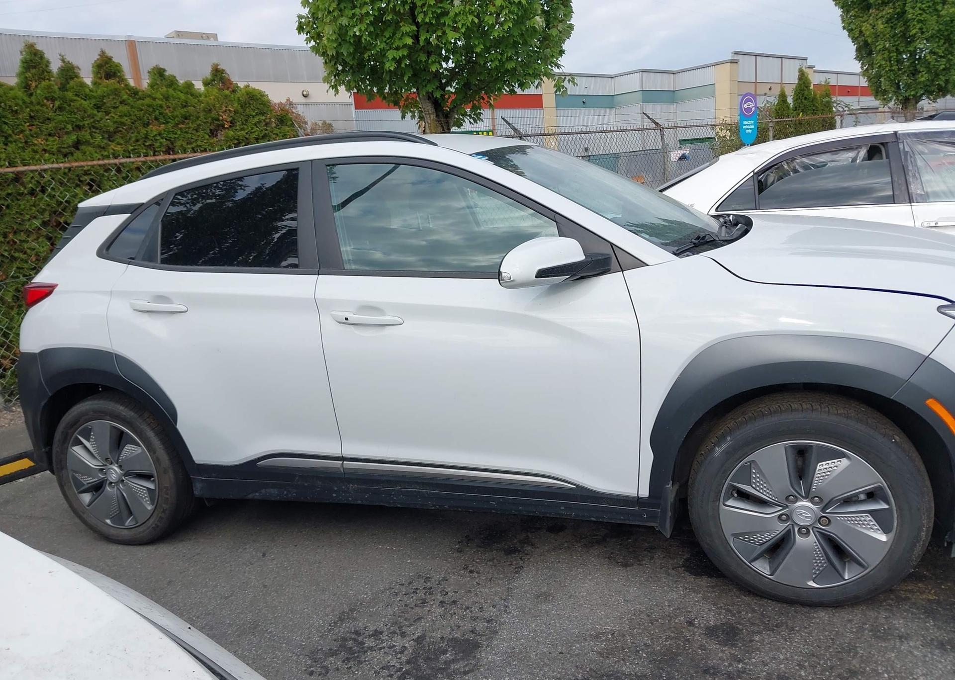 2021 HYUNDAI KONA