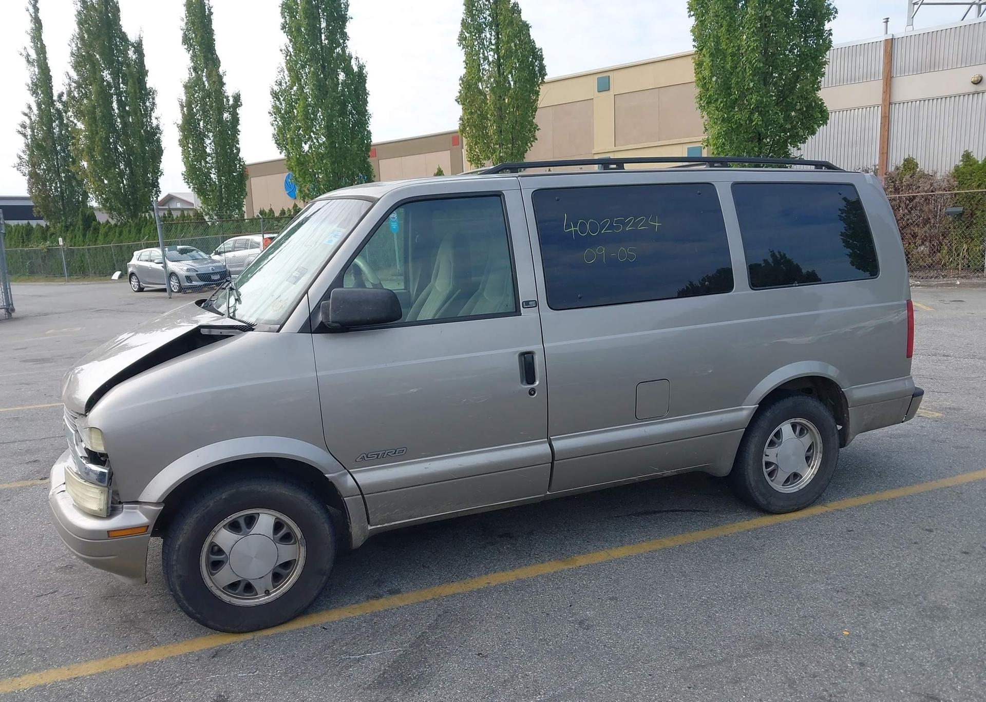 2002 CHEVROLET ASTRO